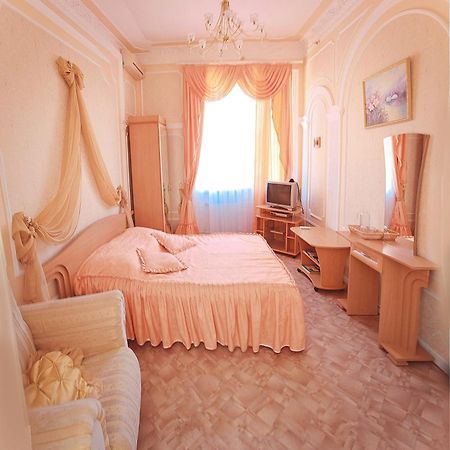 Versal Hotel Chersoń Pokój zdjęcie