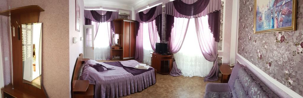 Versal Hotel Chersoń Zewnętrze zdjęcie